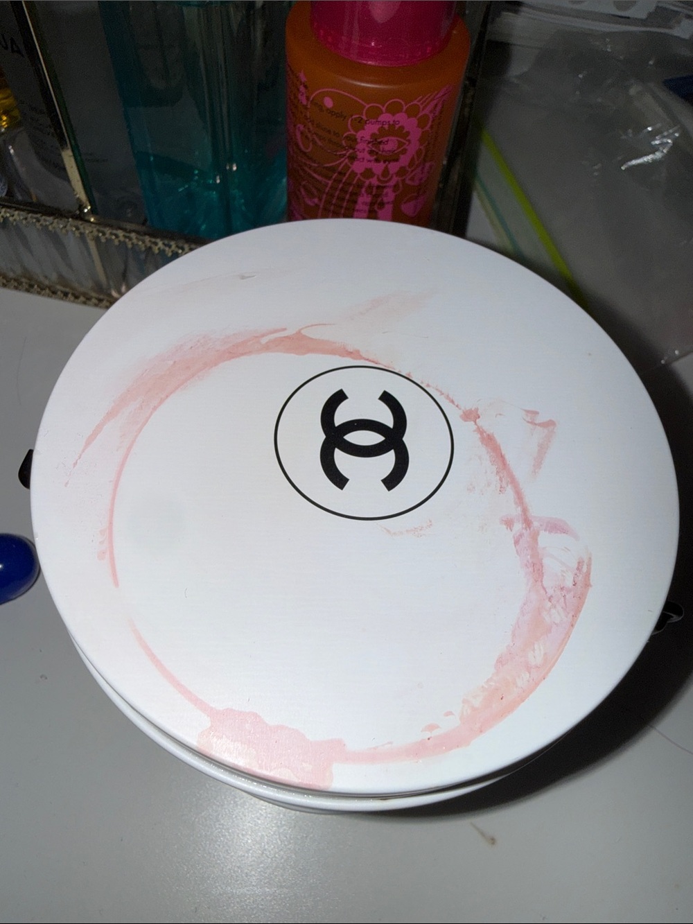 CHANEL N°5 White Bath Tablets Tin